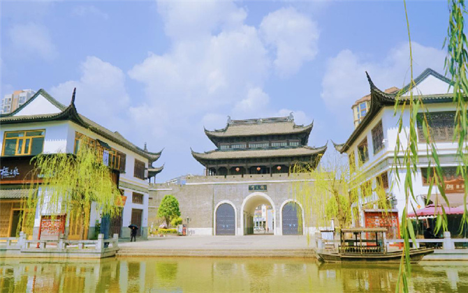 云南旅游 在彌勒這個特色小鎮，遇見江南水鄉的溫柔！